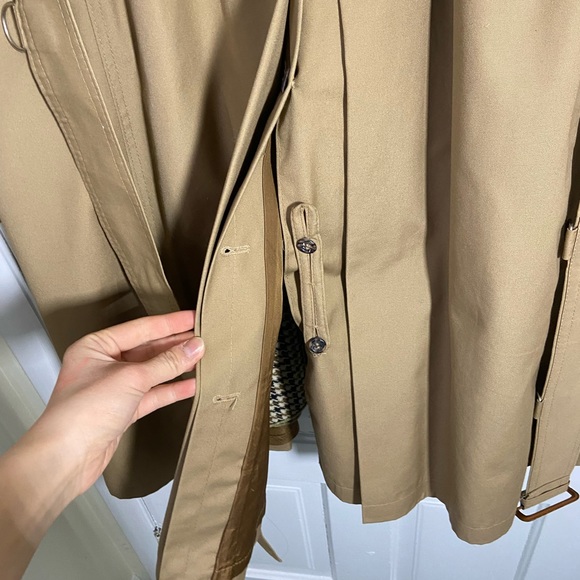 Vintage Mercedes Khaki/Tan Mid-Length Trench Coat - Picture 11 of 15